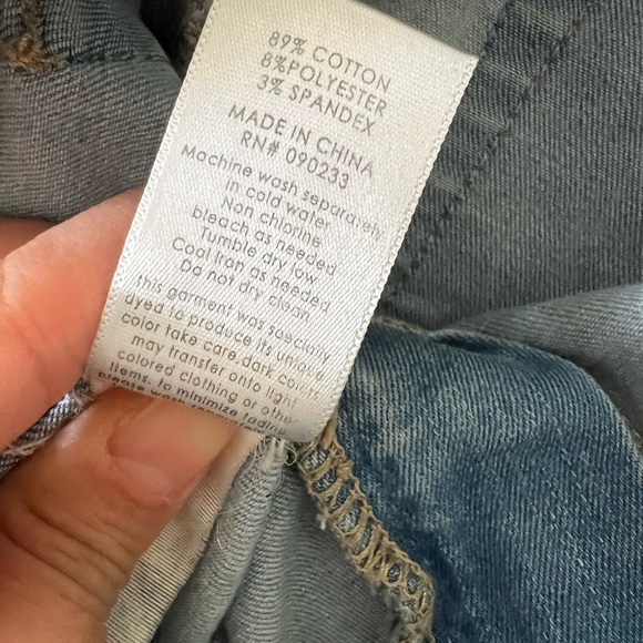 PACSUN Light Wash Mid Rise Distressed Jeggings Sz 26 - Picture 5 of 7